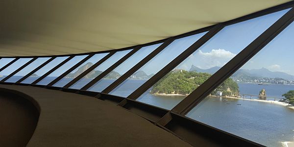 AGÊNCIA DE TURISMO PIETRO TOUR MUSEU DE ARTE CONTEMPORÂNEA NITERÓI RIO DE JANEIRO